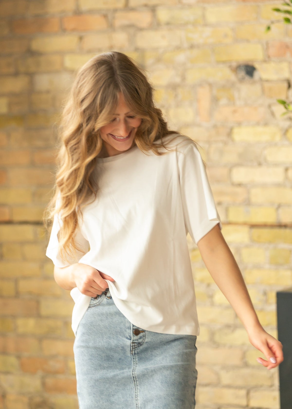 Short Sleeve White Essential Relaxed T-shirt